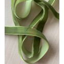 ruban de velours  spécial broderie couleur vert olive