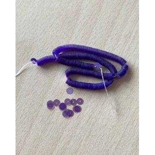 light purple iridescent sequins 4 mm