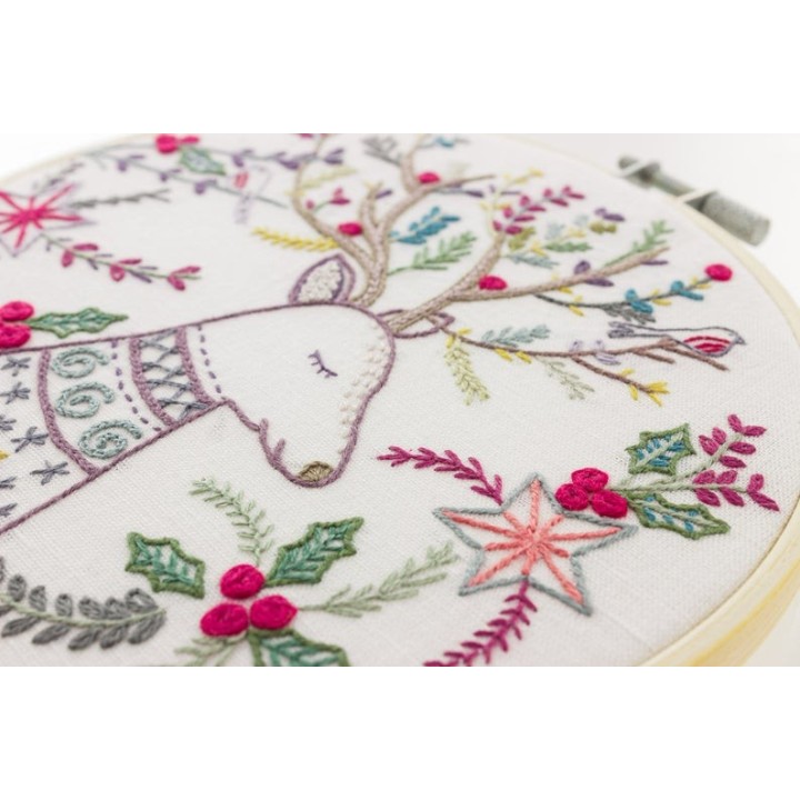 Kit de broderie: le roi de la Forêt