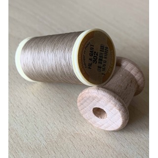 Bobine de fil à gant 