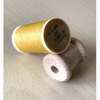 Bobine de fil à gant couleur 812 