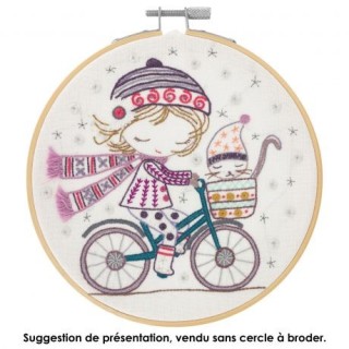 Kit de broderie: Quand Salomé se promène à Vélo