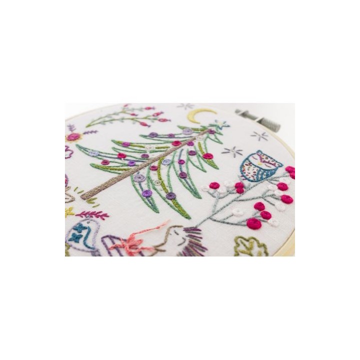Kit de broderie: Noël en forêt