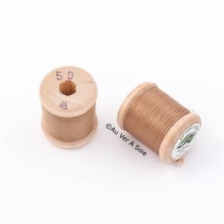 Bobine Soie perlée 767 rose pâle  "Au ver à soie" 