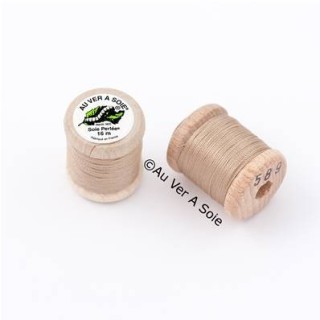 Bobine Soie perlée 767 rose pâle  "Au ver à soie" 