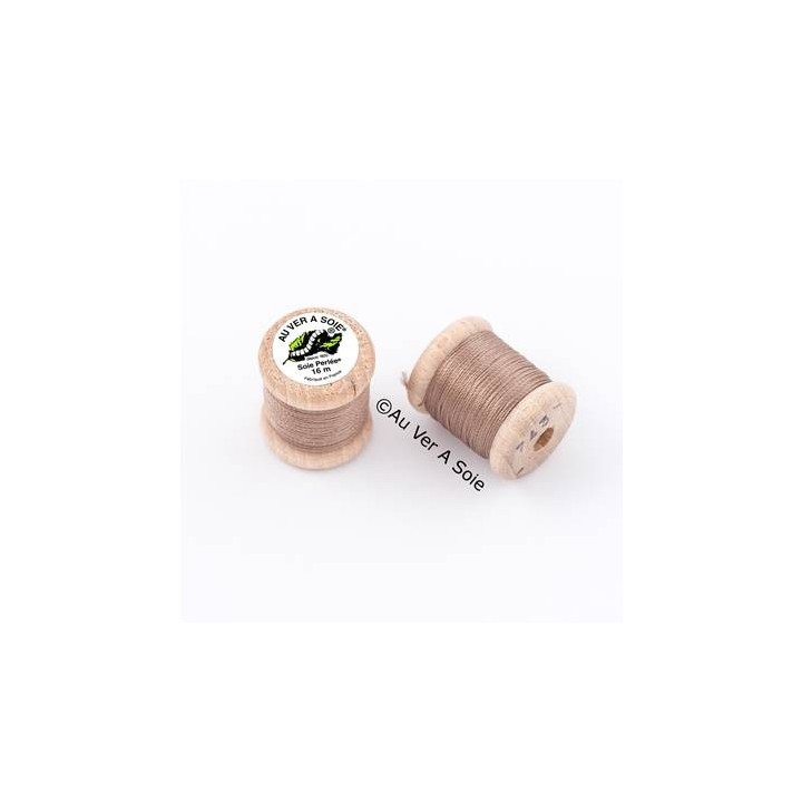 Bobine Soie perlée 767 rose pâle  "Au ver à soie" 