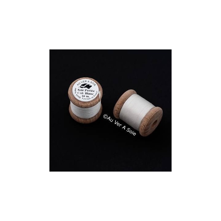 Bobine Soie perlée 767 rose pâle  "Au ver à soie" 