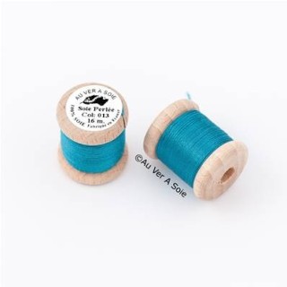 Bobine Soie perlée 767 rose pâle  "Au ver à soie" 