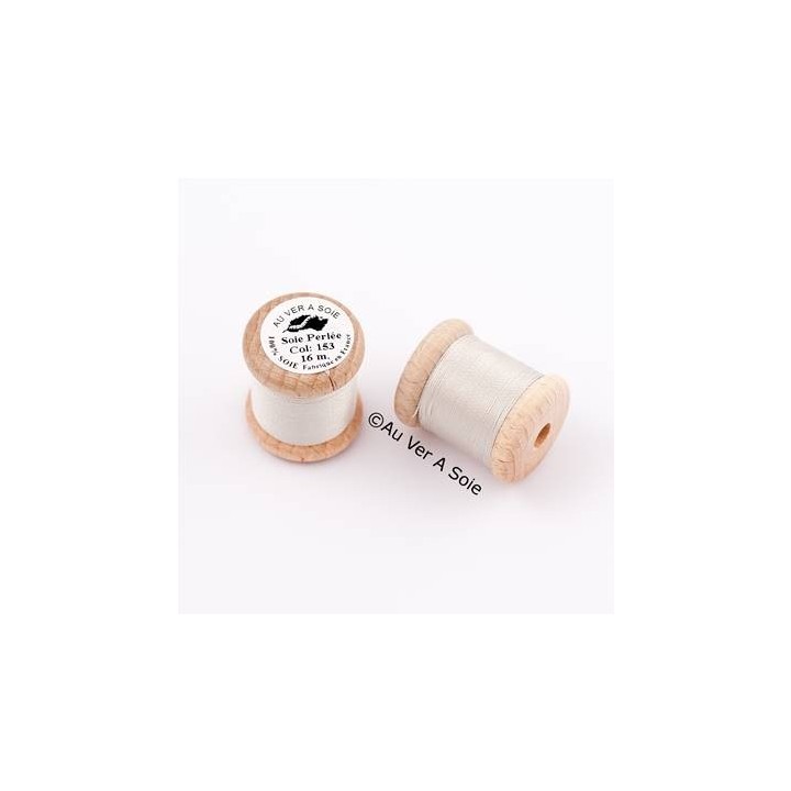 Bobine Soie perlée 767 rose pâle  "Au ver à soie" 