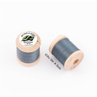 Bobine Soie perlée 767 rose pâle  "Au ver à soie" 
