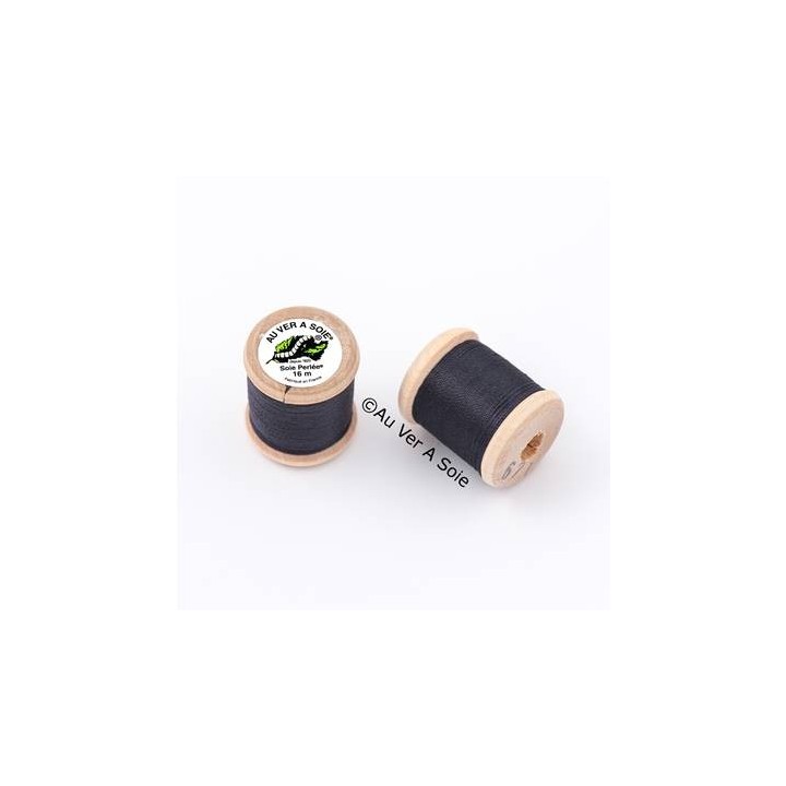 Bobine Soie perlée 767 rose pâle  "Au ver à soie" 