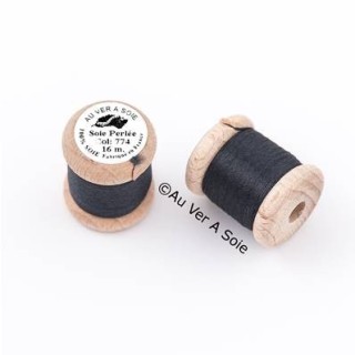 Bobine Soie perlée 767 rose pâle  "Au ver à soie" 