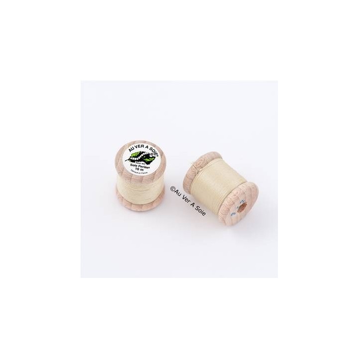 Bobine Soie perlée 767 rose pâle  "Au ver à soie" 