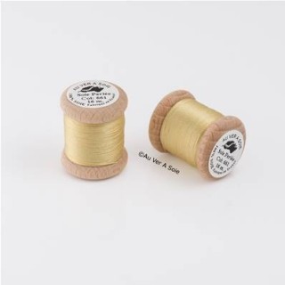 Bobine Soie perlée 767 rose pâle  "Au ver à soie" 