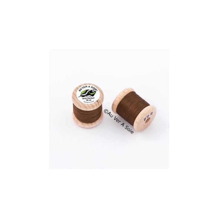 Bobine Soie perlée 767 rose pâle  "Au ver à soie" 