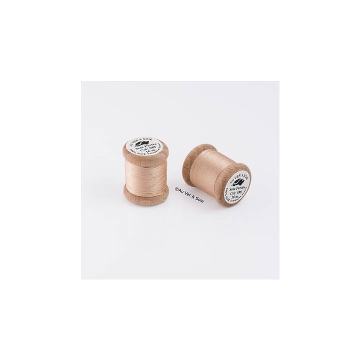 Bobine Soie perlée 767 rose pâle  "Au ver à soie" 