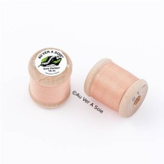 Bobine Soie perlée 767 rose pâle  "Au ver à soie" 