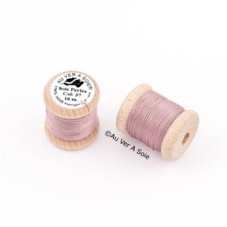 Bobine Soie perlée 767 rose pâle  "Au ver à soie" 
