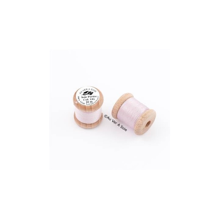Bobine Soie perlée 767 rose pâle  "Au ver à soie" 