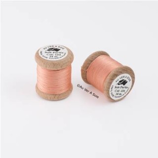 Bobine Soie perlée 767 rose pâle  "Au ver à soie" 
