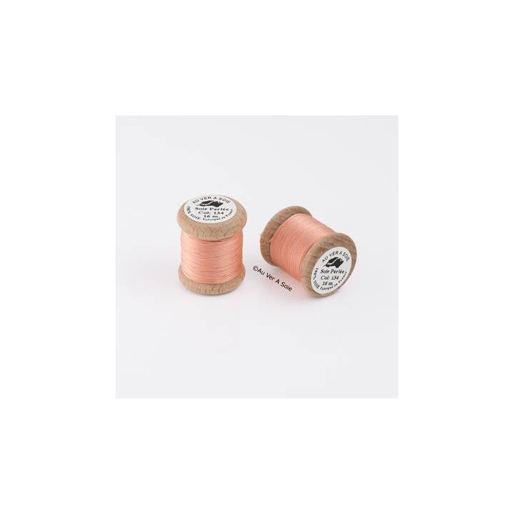 Bobine Soie perlée 767 rose pâle  "Au ver à soie" 