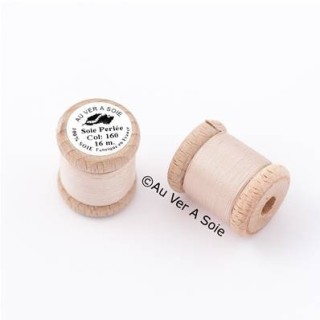 Bobine Soie perlée 767 rose pâle  "Au ver à soie" 