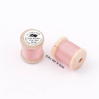 Bobine Soie perlée 767 rose pâle  "Au ver à soie" 