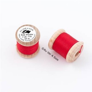 Bobine Soie perlée 767 rose pâle  "Au ver à soie" 