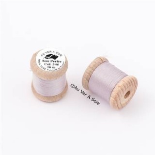 Bobine Soie perlée 767 rose pâle  "Au ver à soie" 