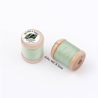Bobine Soie perlée 767 rose pâle  "Au ver à soie" 