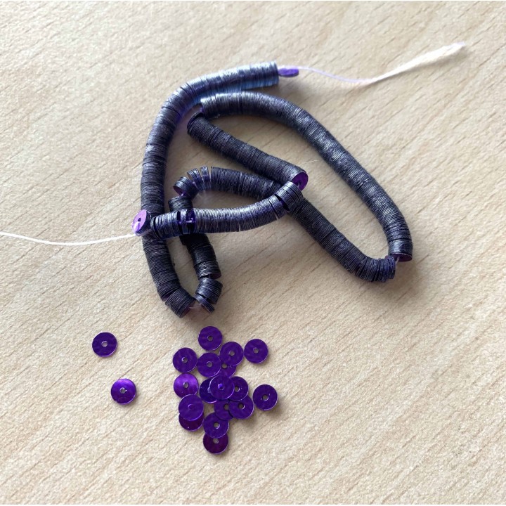 dark purple metallic sequins 4 mm