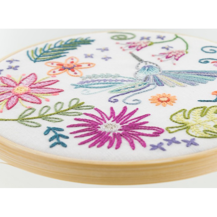 Kit de broderie: Zacharie, le petit colibri 