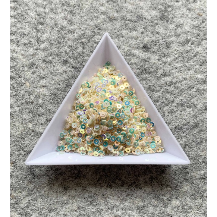 paillette cuvette 3 mm couleur Seaport Platinum