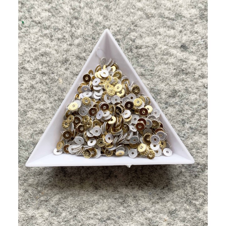 paillette cuvette 3 mm couleur Seaport Platinum