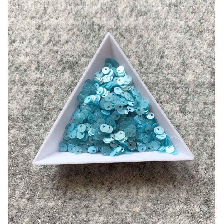 paillette "trou en haut" couleur 