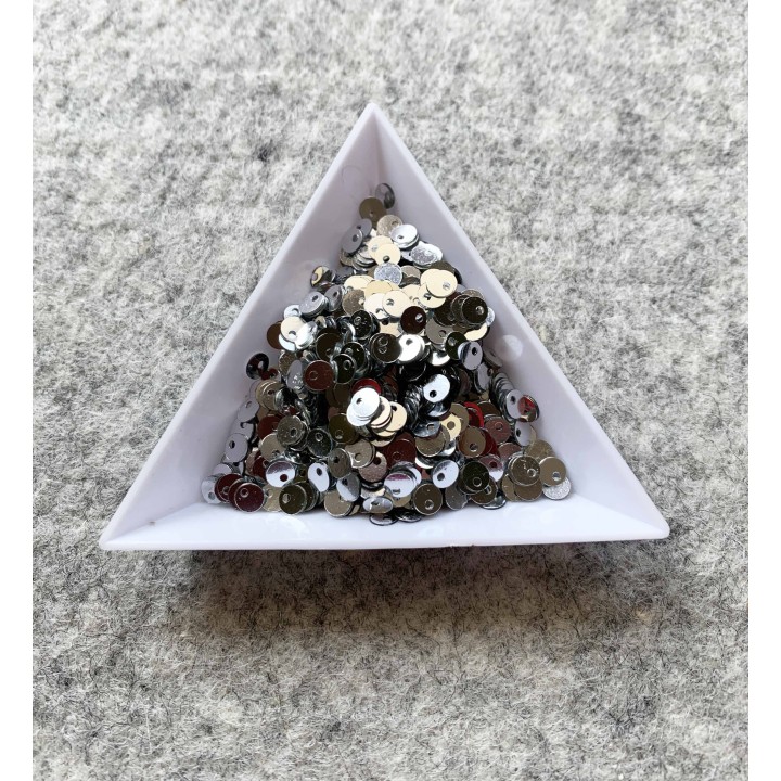 paillette "trou en haut" couleur 