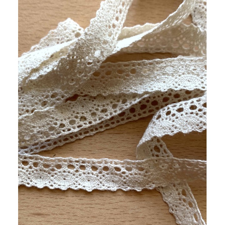dentelle en coton naturelle