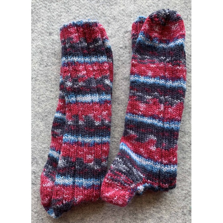 hand-knitted socks size 38/39