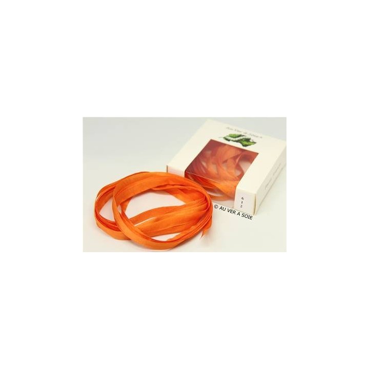 Ruban de soie 234 4 mm qualité française au ver à soie 