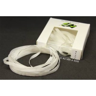 Ruban de soie 234 4 mm qualité française au ver à soie 
