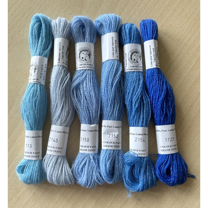 pack wool from Aubusson shades of blue