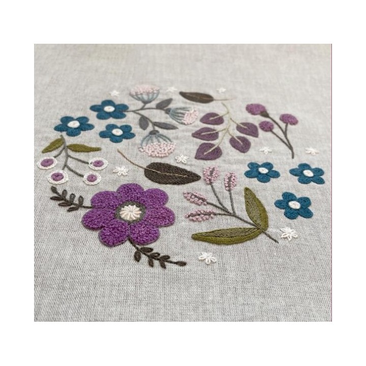 Kit de broderie: cercle fleuri de Pauline