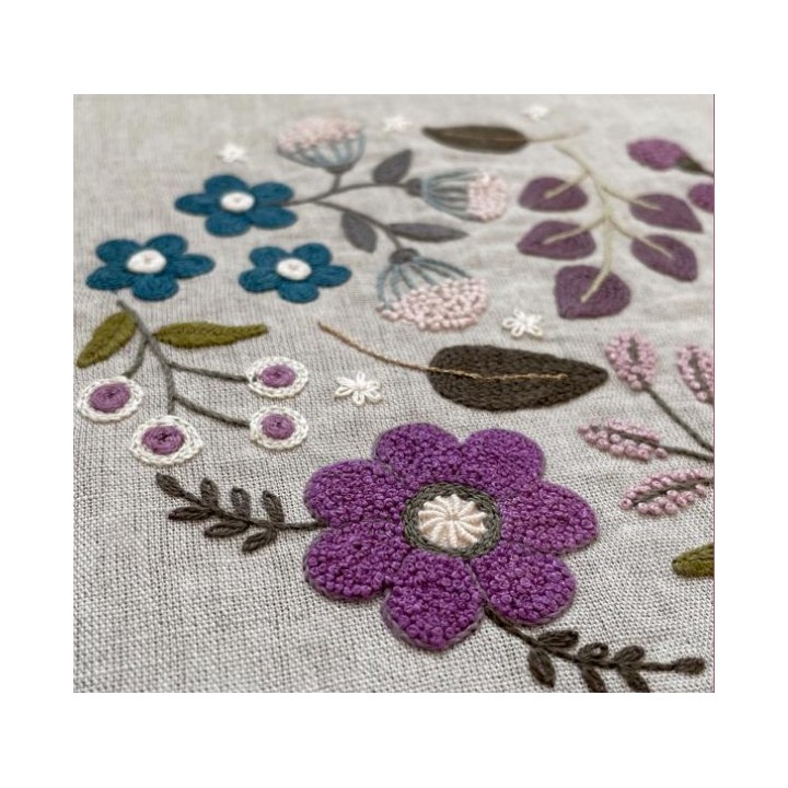 Kit de broderie: cercle fleuri de Pauline