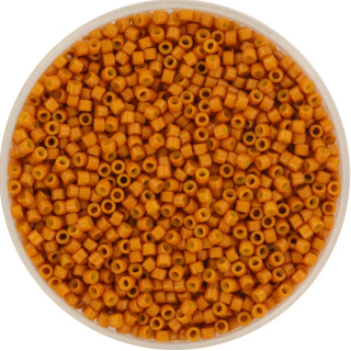 miyuki opaque dyed pumpkin 653