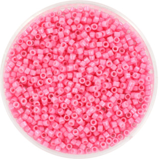 miyuki opaque dyed carnation pink 1371