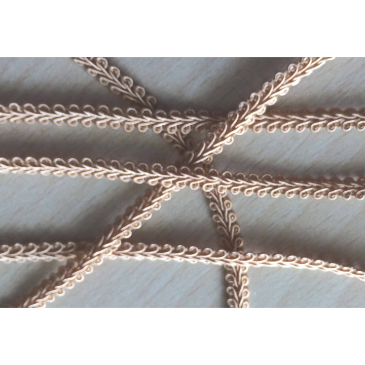 Galon  "épis" couleur beige 043 5 mm 