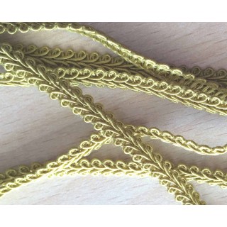 Galon  "épis" couleur vert 068 5 mm 