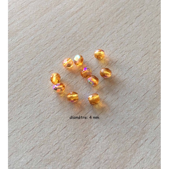 Sachet de perles à facettes irisées 