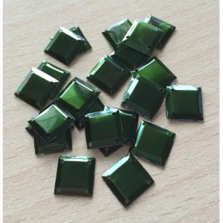 paillette cabochon carré couleur kaki nacrolaque irisé 
