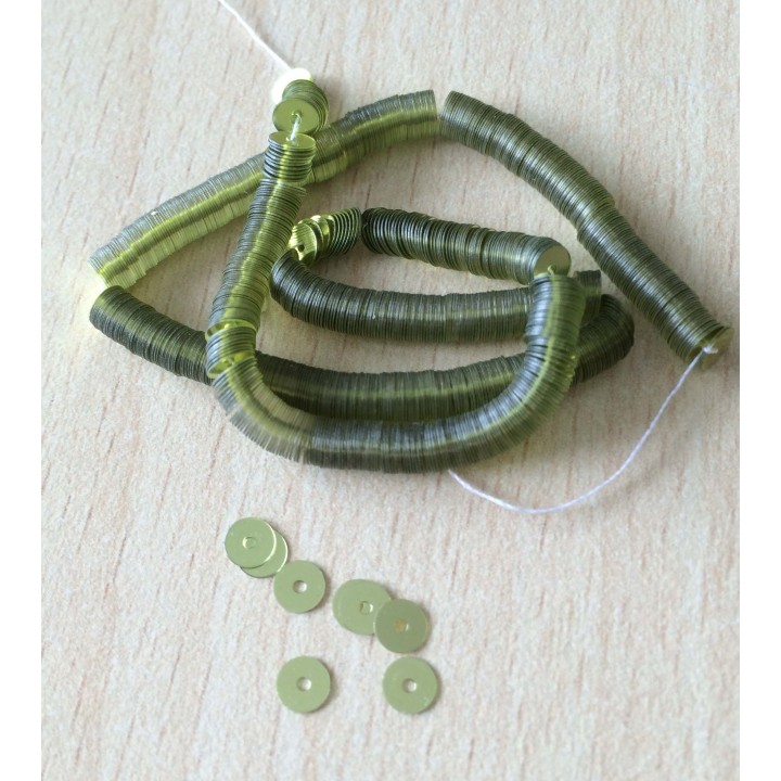 paillettes vert mousse métallique 4 mm